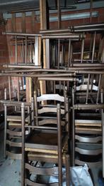 Stoel bruin met rieten zitting. Gebruikt. 35 á 40 stuks.  l, Doe-het-zelf en Bouw, Steigers, Ophalen