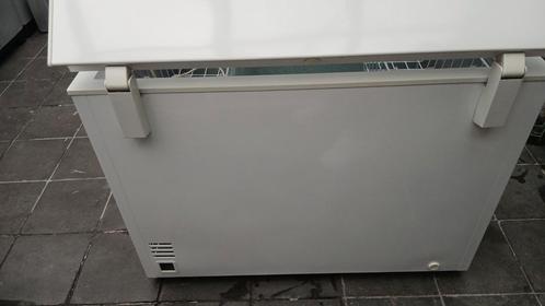 Friac diepvries koffer 105 l x70 br x 77 h  perfecte staat, Elektronische apparatuur, Vriezers en Diepvrieskisten, Gebruikt, Ophalen