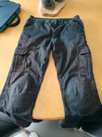 Motorbroek met zijzakken, Ophalen