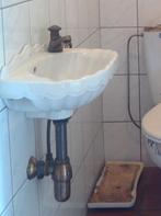 mooie porseleinen handenwasser, Ophalen, Kraan