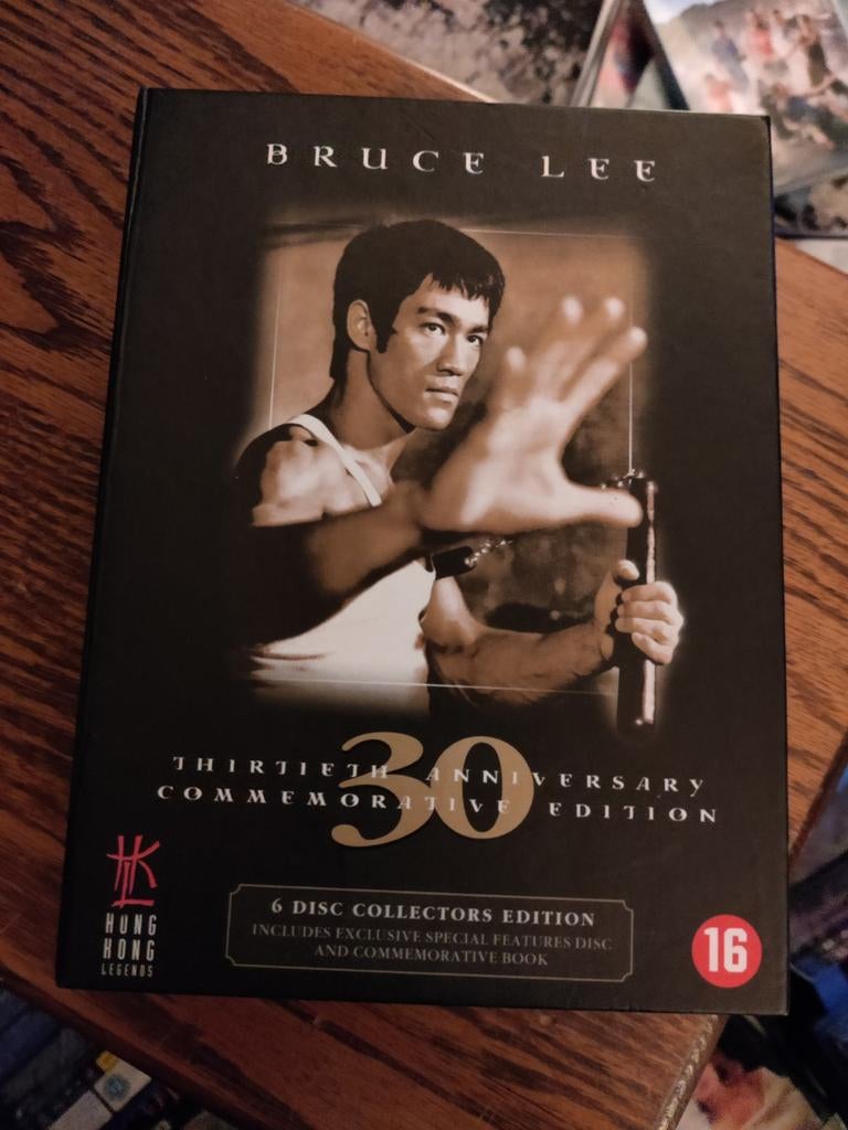 Dvd-box + boekje Lim Ed Bruce Lee 6 dvd's, Ophalen of Verzenden