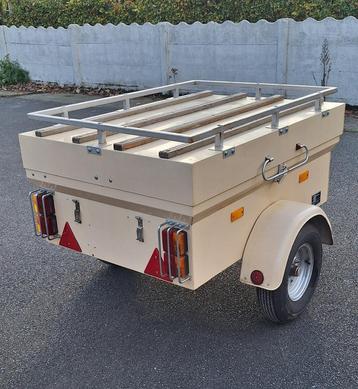 Bagagewagen Saris beschikbaar voor biedingen