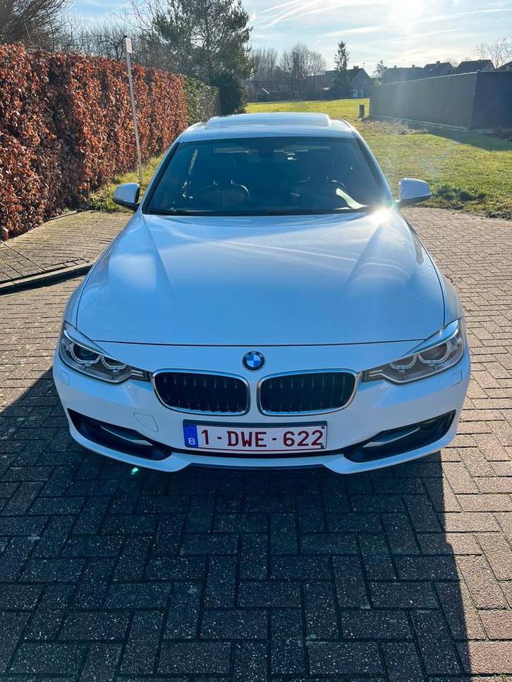 BMW 320 D SPORT, Autos, BMW, Particulier, Série 3, ABS, Airbags, Air conditionné, Alarme, Bluetooth, Ordinateur de bord, Verrouillage central