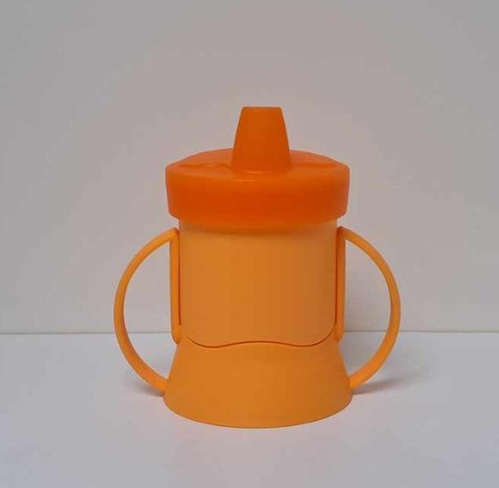 Tupperware « Zuig-n-Drink » Speciaal Baby - oranje, Huis en Inrichting, Keuken | Tupperware, Nieuw, Bak of Kom, Geel, Oranje, Verzenden