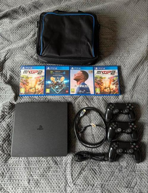 Ps4 500gb + 4 spellen + 3 controllers, Games en Spelcomputers, Spelcomputers | Sony PlayStation 4, Zo goed als nieuw, Ophalen of Verzenden