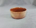 Bruine vintage kom - 15.5 cm diameter, Ophalen of Verzenden, Gebruikt, Aardewerk