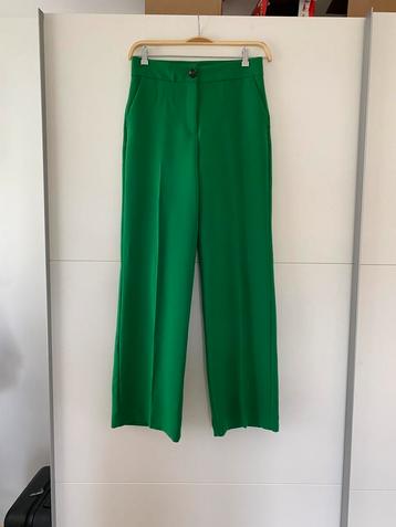 Mango nieuwe broek maat 36, Kleding | Dames, Mango, Nieuw, Ophalen of Verzenden, Maat 36 (S)