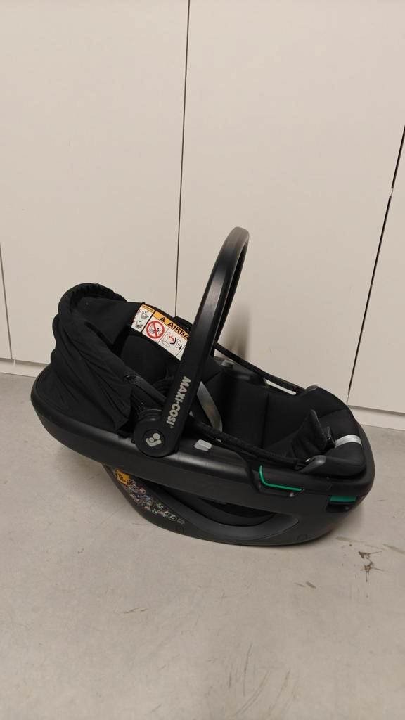 Maxi Cosi Coral 360 essential black, Kinderen en Baby's, Autostoeltjes, Zo goed als nieuw, Ophalen