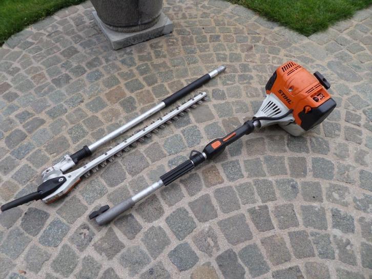 Heggenschaar/stockschaarcombi van Stihl type KM131., Tuin en Terras, Heggenscharen, Gebruikt, Benzine, Ophalen of Verzenden