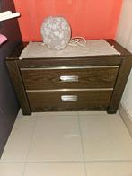 2 nachttafels, Huis en Inrichting, Slaapkamer | Nachtkastjes, Ophalen, Minder dan 55 cm, Hout, 65 cm of meer