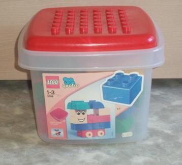 quatro lego met opbergbox beschikbaar voor biedingen
