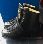 Kunstschaatsen WIFA (Austria)als nieuw maat 9.5(44), Sport en Fitness, Schaatsen, Ophalen of Verzenden, Kunstschaatsen