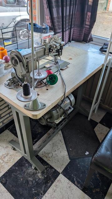 Adler naaimachine  beschikbaar voor biedingen