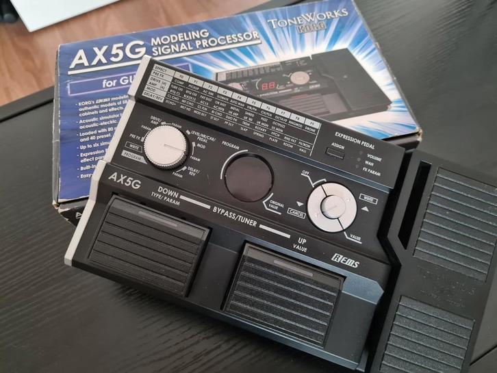 Korg ToneWorks AX5G with expression pedal, Muziek en Instrumenten, Effecten, Zo goed als nieuw, Ophalen