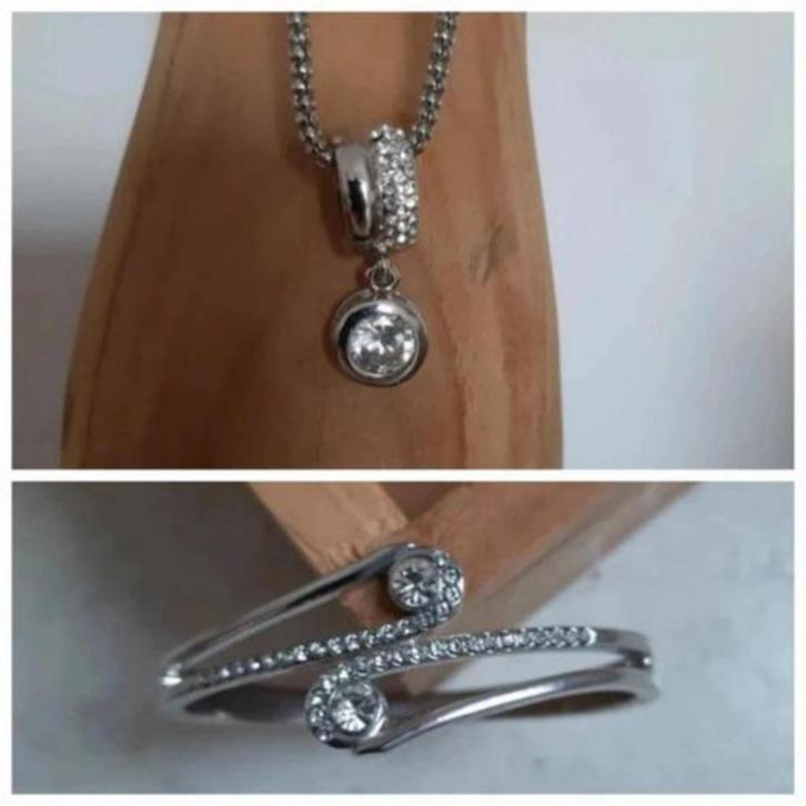 Hanger + 42 cm ketting + armband - glanzende transparante st, Handtassen en Accessoires, Kettingen, Ophalen