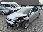 HYUNDAI - 2010 - I30 - Personenauto, Auto's, Gebruikt, Overige brandstoffen, Bedrijf, Handgeschakeld