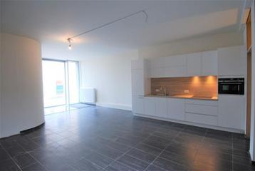 Studio te huur in Maaseik, 2 slpks beschikbaar voor biedingen