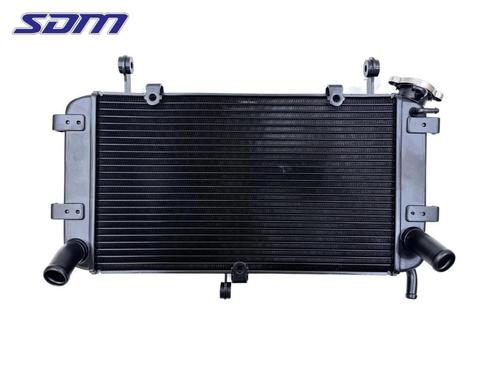 RADIATEUR GSX S 750 2019-2020 (GSXS750) (17710-13K00), Motoren, Onderdelen | Overige, Gebruikt
