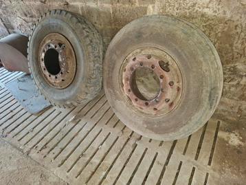 11.00 r20 wielen 10gaats velg  beschikbaar voor biedingen