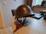 2 Zweedse helmen m26, Verzamelen, Militaria | Tweede Wereldoorlog, Ophalen of Verzenden, Landmacht, Helm of Baret