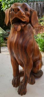 Statue en bois grandeur nature d'un chiot Labrador, Collections, Comme neuf, Chien ou Chat, Enlèvement, Statue ou Figurine