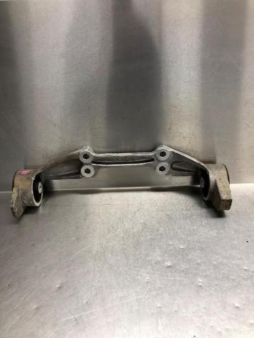 SUPPORT Mazda MX-5 (ND) (01-2015/-), Utilisé, Mazda