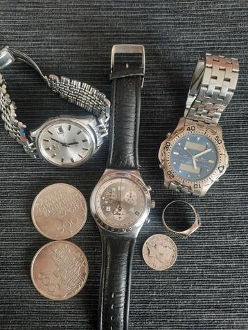 Oude horloges  beschikbaar voor biedingen
