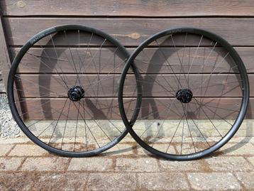 Axis Sport Disc wielen beschikbaar voor biedingen