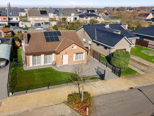 Huis te koop in Hoevenen, 3 slpks, Immo, Huizen en Appartementen te koop, Vrijstaande woning, D