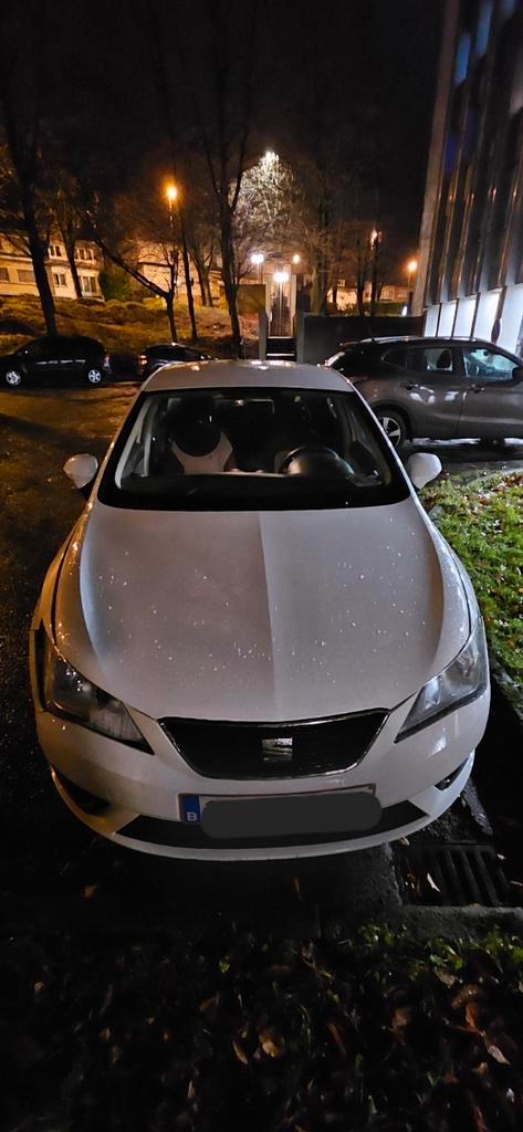 Seat Ibiza 1.2TSI / 6J 2014 (automatique), Auto's, Seat, Particulier, Ibiza, Airbags, Airconditioning, Centrale vergrendeling