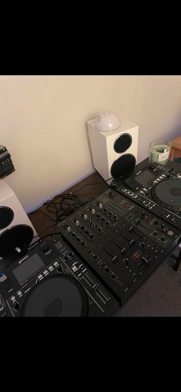 Gemini mengpaneel MDJ-900, Musique & Instruments, Enlèvement, Comme neuf