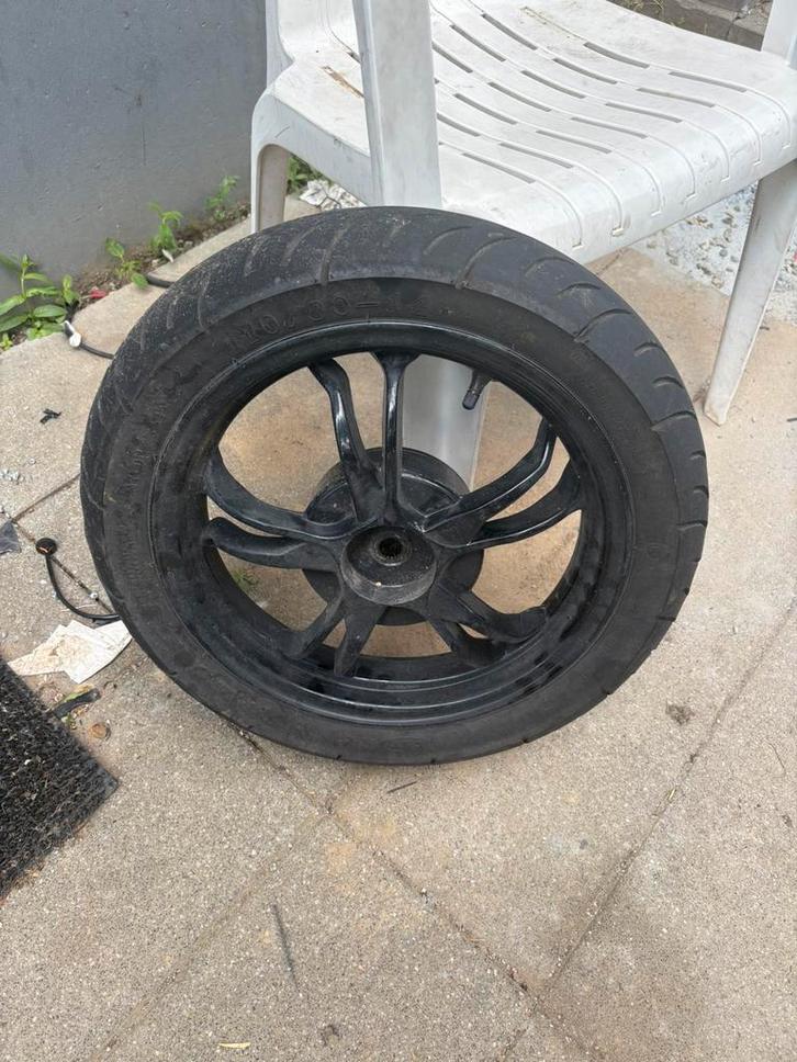 Velgen + Band - Sym Jet 14, Fietsen en Brommers, Brommeronderdelen | Algemeen, Zo goed als nieuw, Ophalen