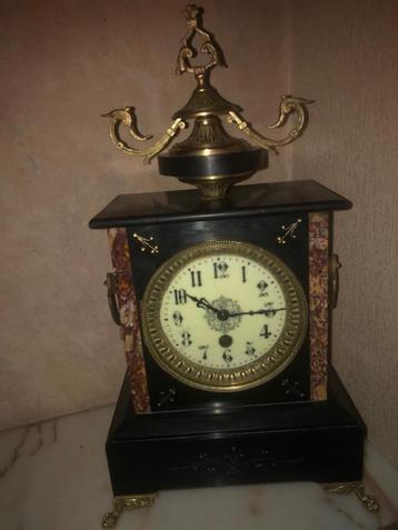 Klok in Napoleon III-stijl, 19e eeuw beschikbaar voor biedingen