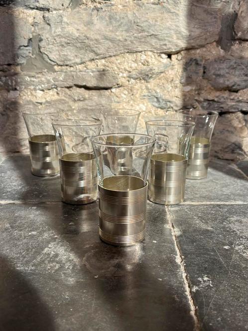 6 theeglazen in metalen houder, Verzamelen, Glas en Drinkglazen, Zo goed als nieuw, Ophalen of Verzenden