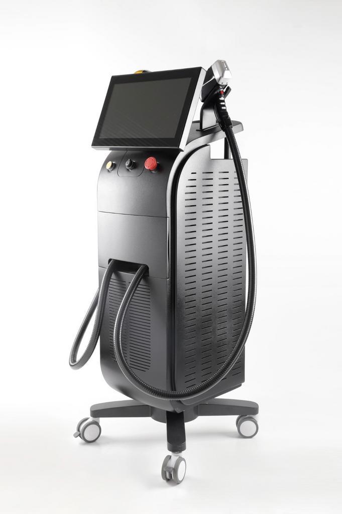 Soprano Laser hair removal machine, Bijoux, Sacs & Beauté, Beauté | Soins du corps, Comme neuf, Enlèvement