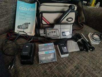 handycam video8 sony bieden vanaf 65€!!, Audio, Tv en Foto, Ophalen of Verzenden, (Video)band