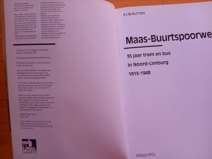 Maas Buurtspoorweg, Boeken, Vervoer en Transport, Zo goed als nieuw, Tram, Ophalen
