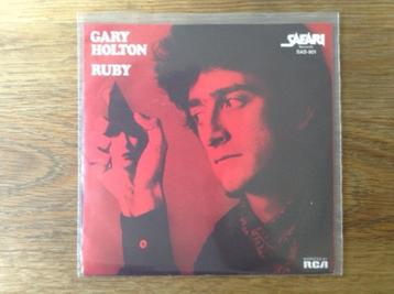 single gary holton beschikbaar voor biedingen
