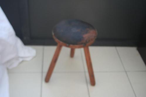 houten stoel ( type melkstoeltje), Huis en Inrichting, Stoelen, Hout, Ophalen of Verzenden