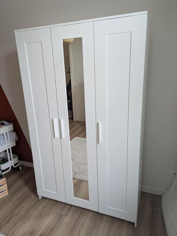 IKEA BRIMNES kledingkast wit - 3 deuren - uitstekende staat, Huis en Inrichting, Kasten | Kleerkasten, Zo goed als nieuw, 150 tot 200 cm