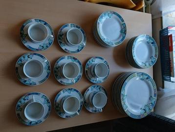 service de table  beschikbaar voor biedingen