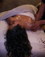 Massage relaxant à l’huile et aux pierres chaudes, Ontspanningsmassage