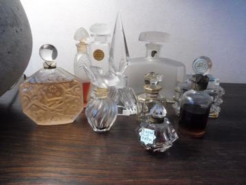  antieke parfumflesjes beschikbaar voor biedingen