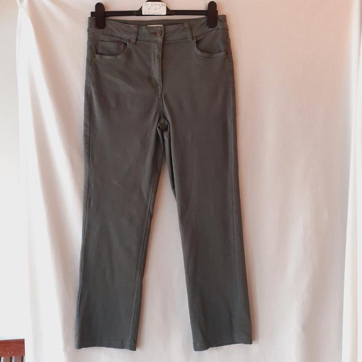 DAMART Kakigroene spijkerbroek Maat: 40 Prijs: € 4, Kleding | Dames, Spijkerbroeken en Jeans, Gedragen, W30 - W32 (confectie 38/40)