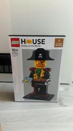 40504 pirate a minifigure tribute lego house, Comme neuf, Enlèvement ou Envoi