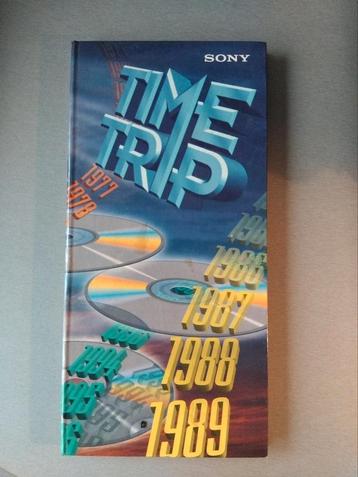 3cd Longbox. Timetrip. Hits of the 70's, 80's and 90's. Sony beschikbaar voor biedingen