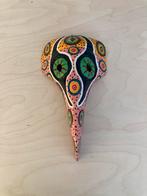Handgesneden masker met kleurrijke vrolijke motieven, Ophalen of Verzenden