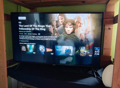 SAMSUNG QLED 32 INCH 4K SMART TV, Audio, Tv en Foto, Televisies, Zo goed als nieuw, QLED, Samsung, Smart TV, Ophalen of Verzenden