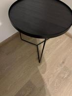 Zwart bijzettafeltje, Minder dan 55 cm, Rond, Zo goed als nieuw, Strak landelijk