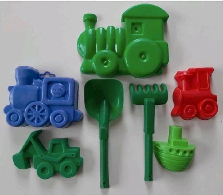 speelgoed voor op het strand / zandbak : thema voertuigen, Kinderen en Baby's, Speelgoed | Buiten | Zandbakken, Zo goed als nieuw